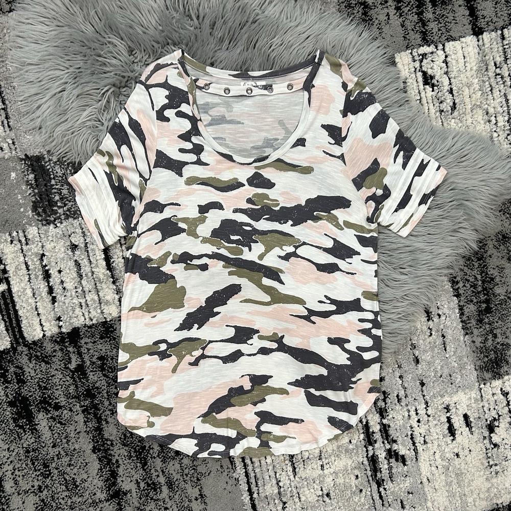 Maurices 24/7 Top Womens Multicolor Camouflage SS‎ Rayon Blend Plus Size 0